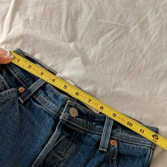 Levi's Ribcage Ankle Utility Straight Leg Jeans - Picture 4 of 13